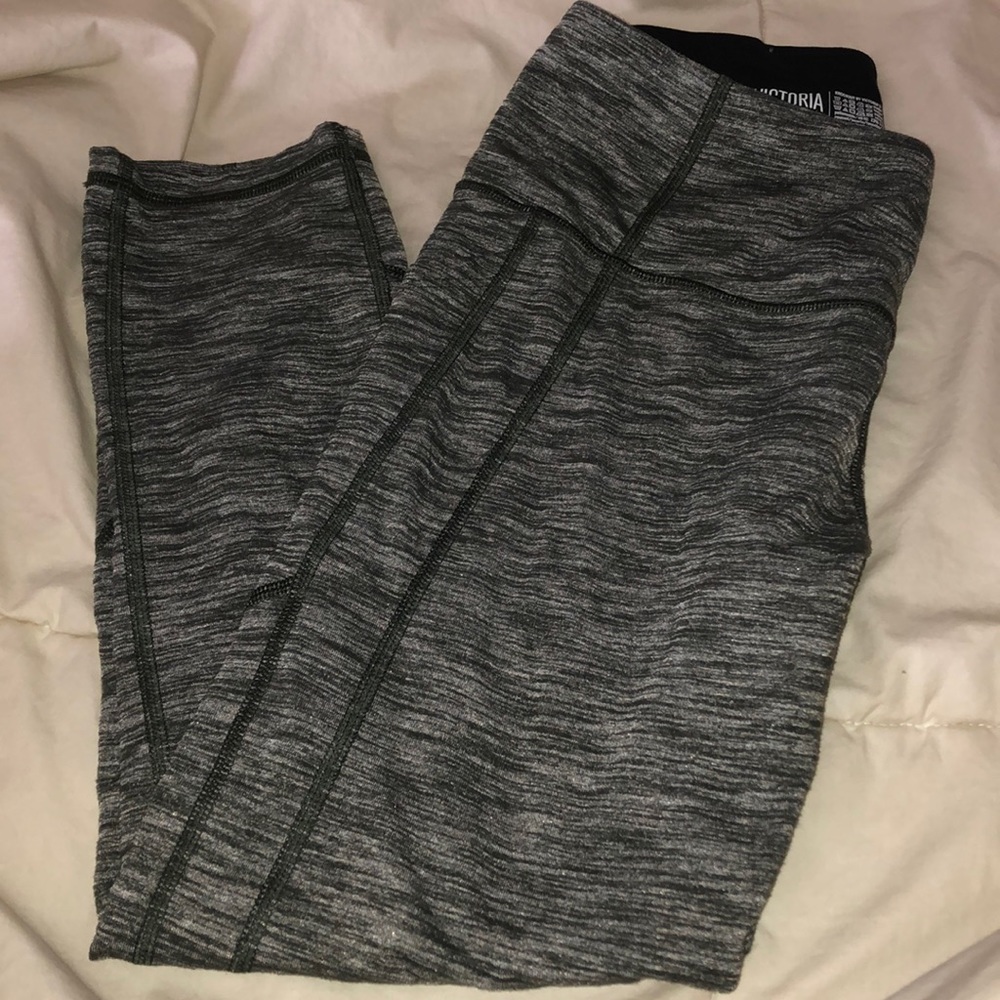 Victoria secret sport crop leggings
